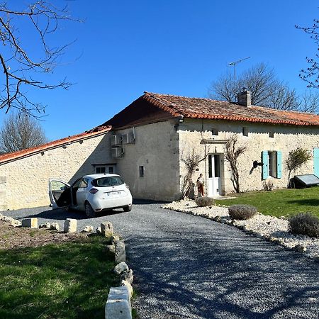 Chez Magitte Une Chambre A Louer Bardenac Luaran gambar