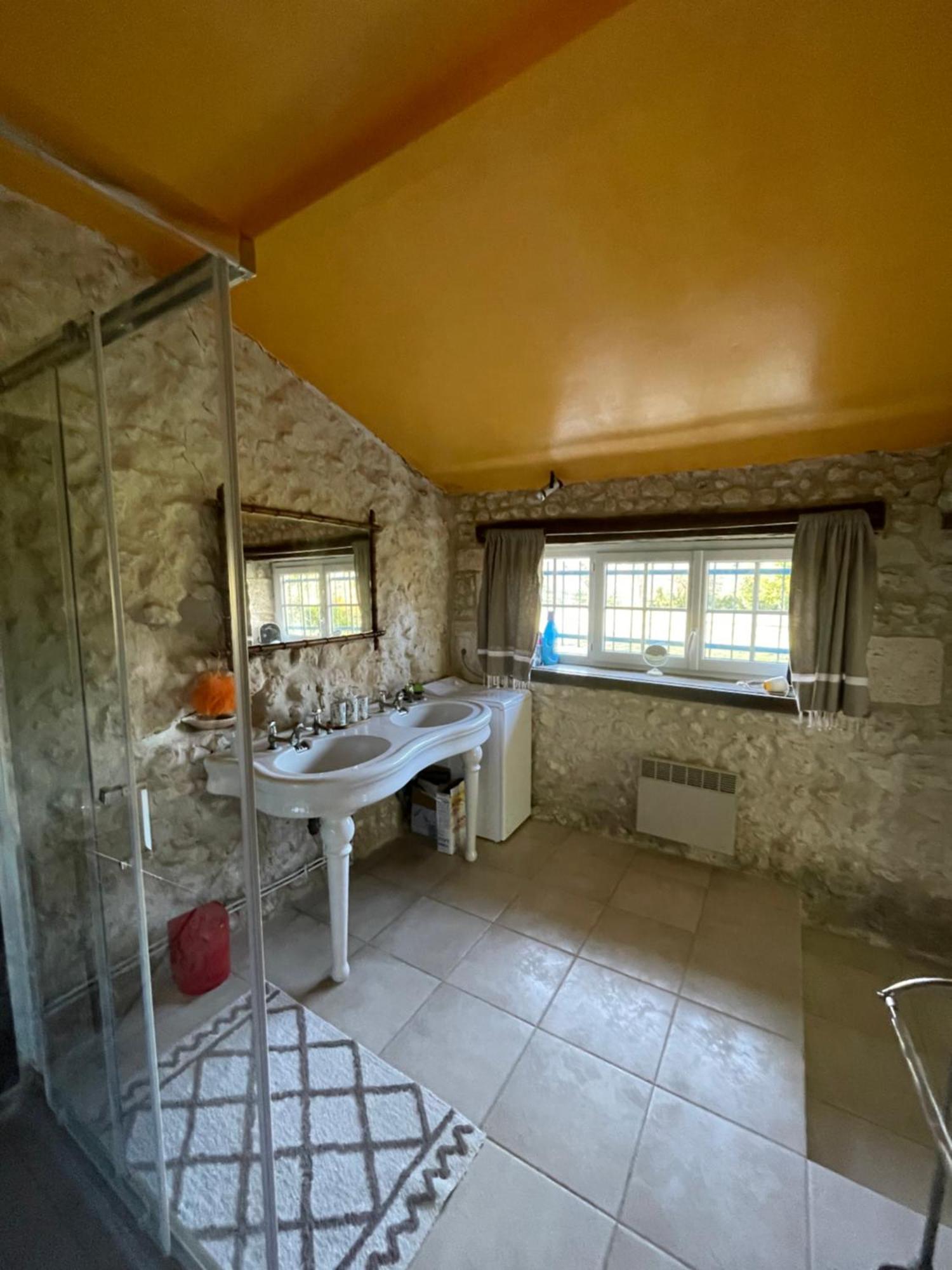 Chez Magitte Une Chambre A Louer Bardenac Luaran gambar